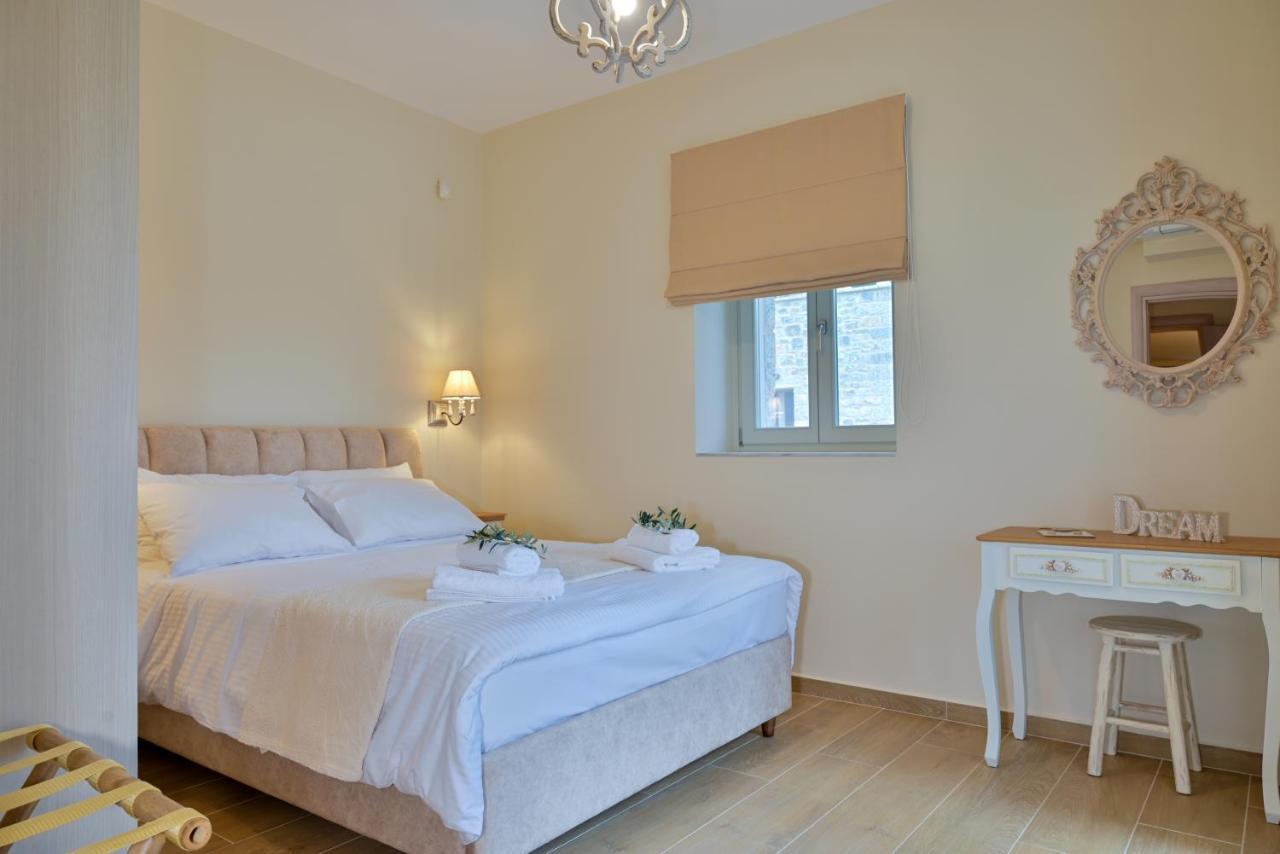 Efmar Exclusive Residences Гітіо Номер фото